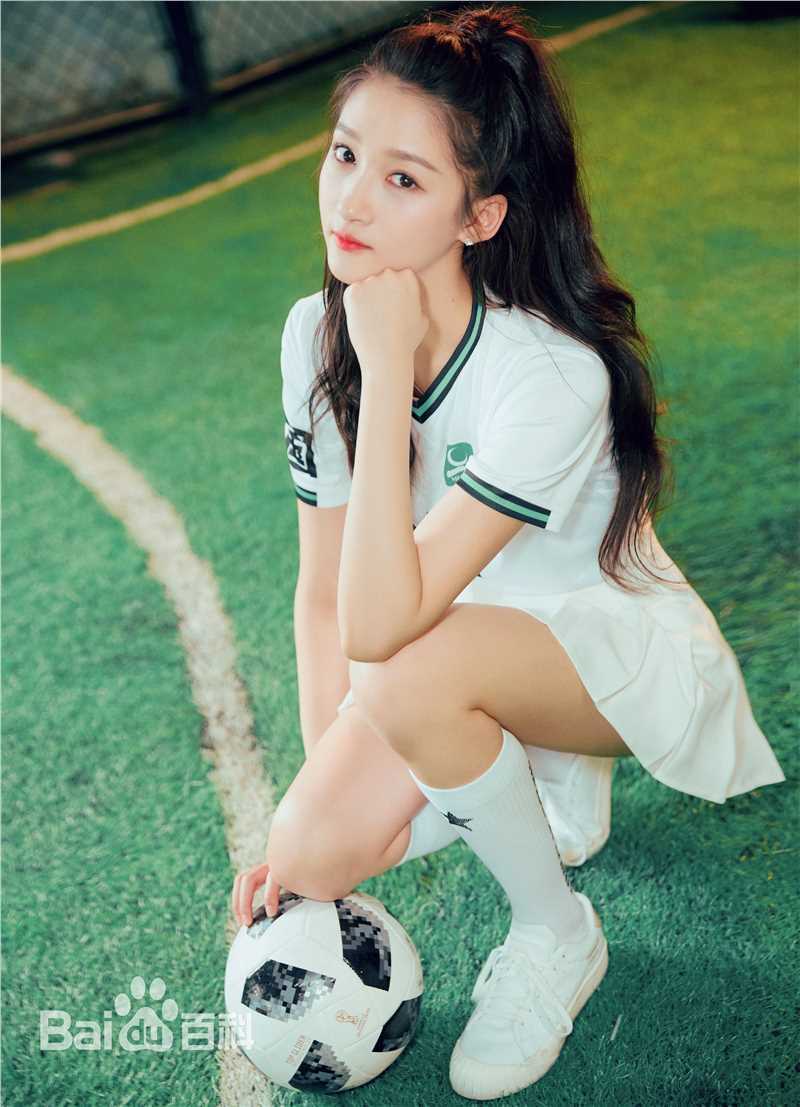 关晓彤(Guan Xiaotong)最新壁纸