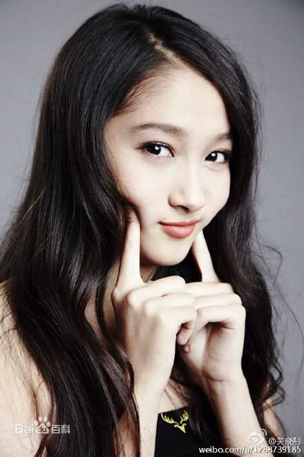 关晓彤(Guan Xiaotong)最新壁纸