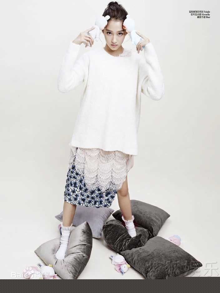 关晓彤(Guan Xiaotong)伊周FEMINA性感图片图集