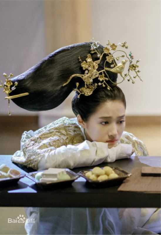 关晓彤(Guan Xiaotong)在《凤囚凰》楚玉/朱雀中的