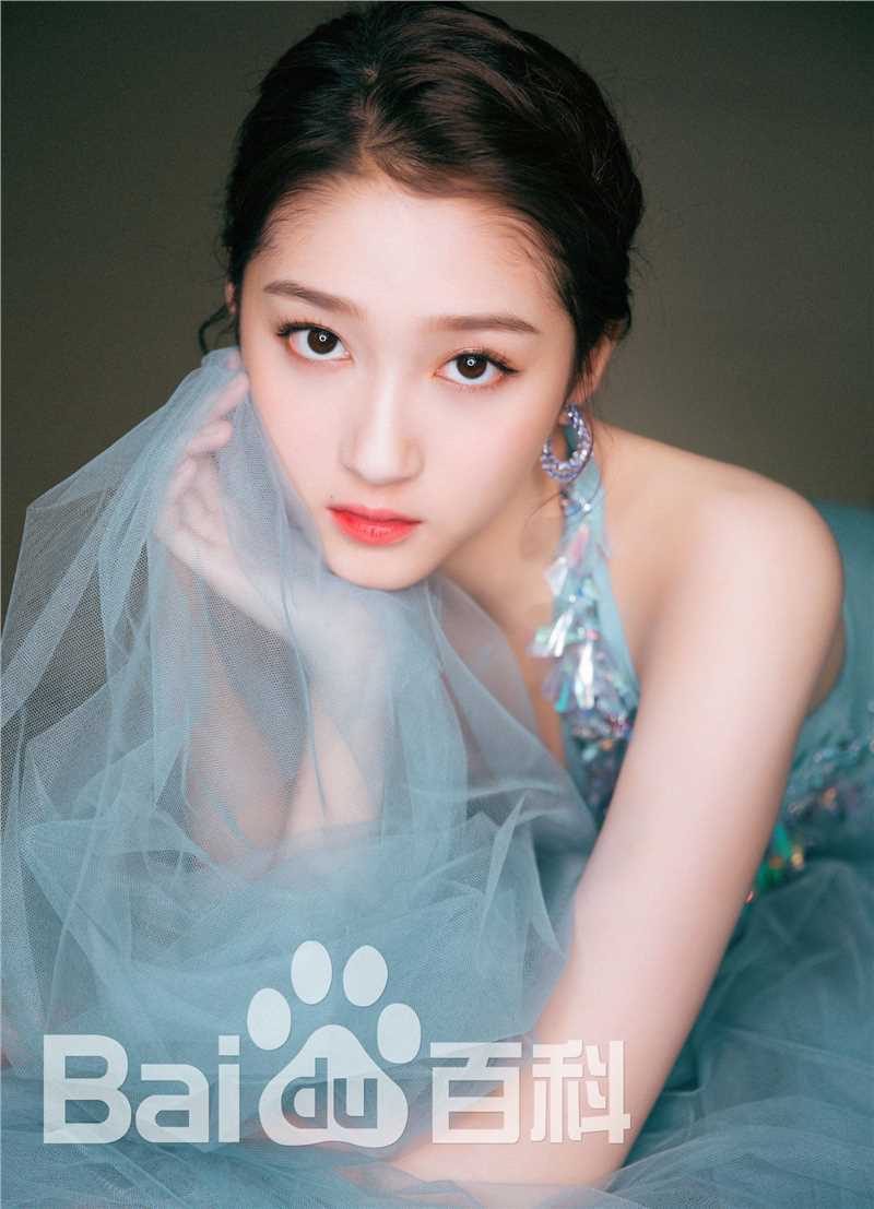 关晓彤(Guan Xiaotong)红毯素颜照相册