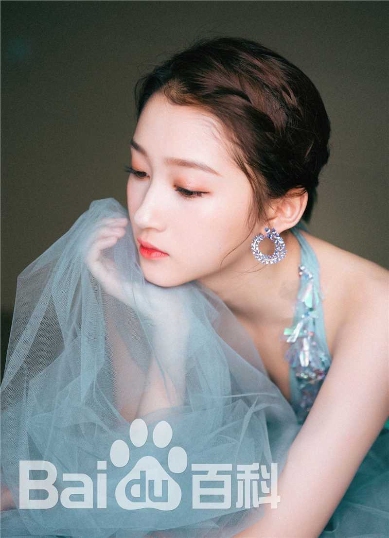 关晓彤(Guan Xiaotong)红毯素颜照相册