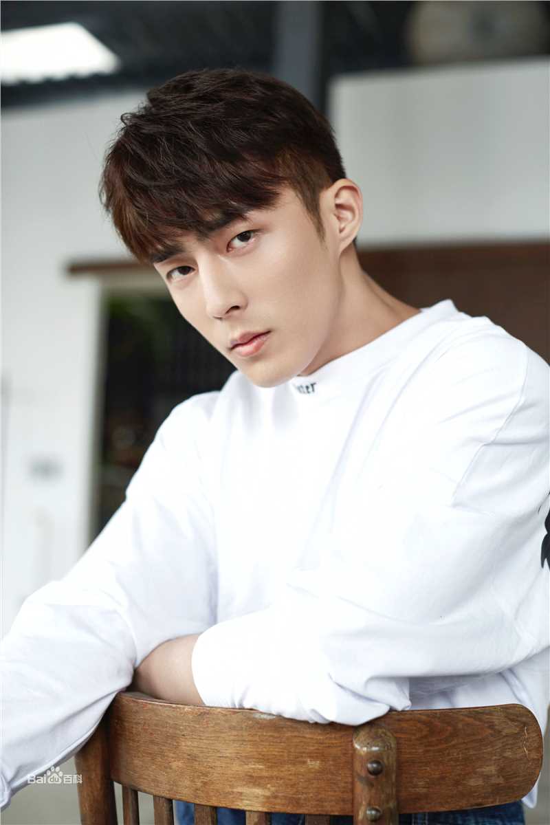 裴子添(Tim)高清时尚图集