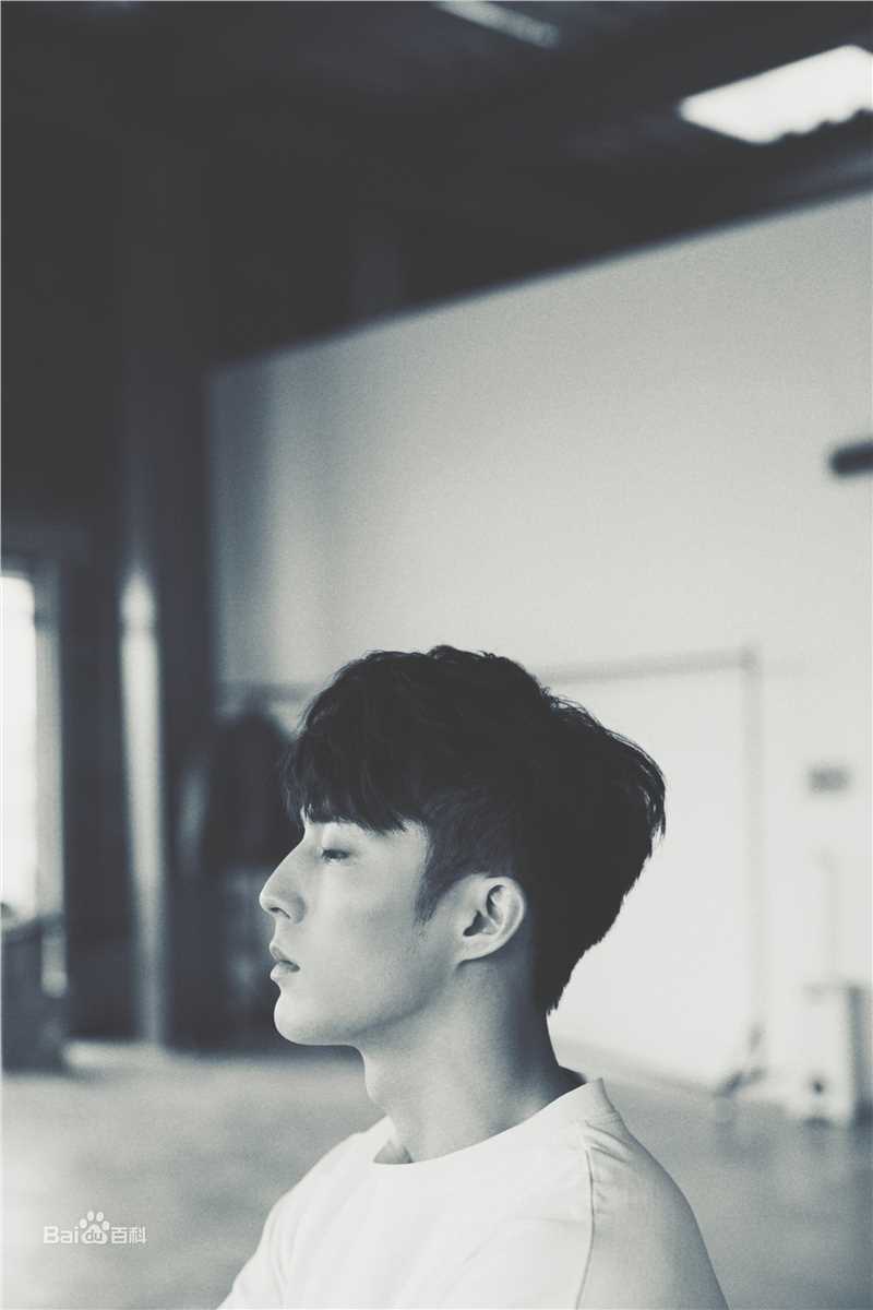 裴子添(Tim)高清时尚图集