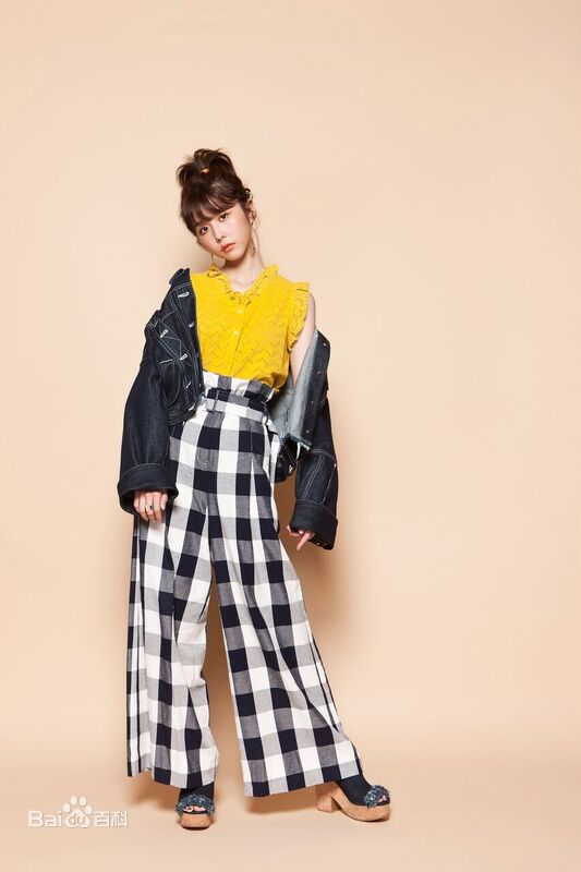 邵雨薇(Ivy)精选杂志照图册