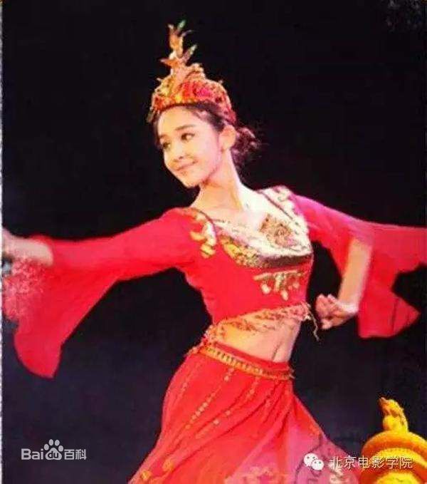 古力娜扎尔·拜合提亚尔(Gulinazhaer Baihetiyaer、Gulnazar)娜扎的童年时光素颜照相册