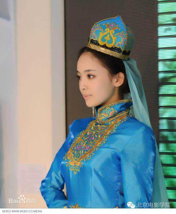 古力娜扎尔·拜合提亚尔(Gulinazhaer Baihetiyaer、Gulnazar)娜扎的童年时光素颜照相册