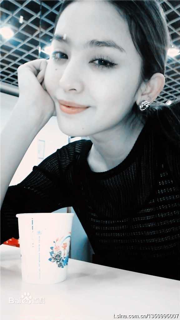 古力娜扎尔·拜合提亚尔(Gulinazhaer Baihetiyaer、Gulnazar)生活壁纸壁纸