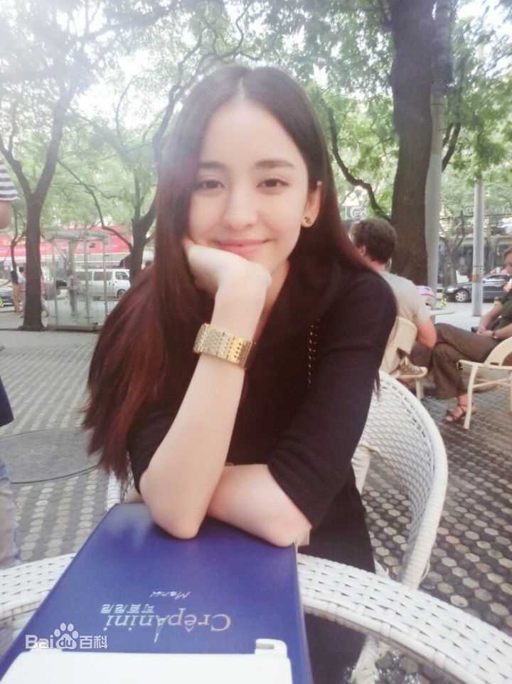 古力娜扎尔·拜合提亚尔(Gulinazhaer Baihetiyaer、Gulnazar)生活壁纸壁纸