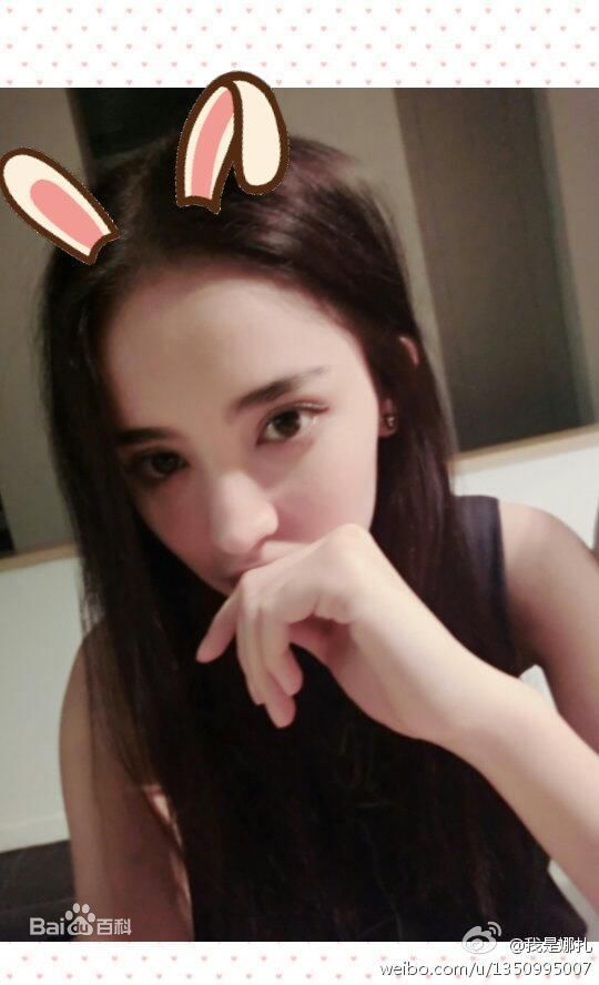 古力娜扎尔·拜合提亚尔(Gulinazhaer Baihetiyaer、Gulnazar)生活壁纸壁纸