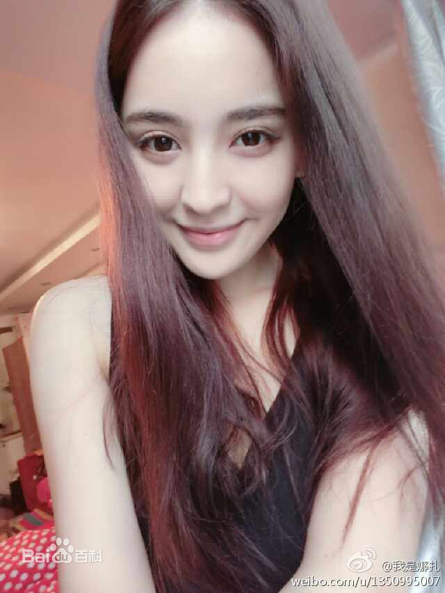 古力娜扎尔·拜合提亚尔(Gulinazhaer Baihetiyaer、Gulnazar)生活壁纸壁纸