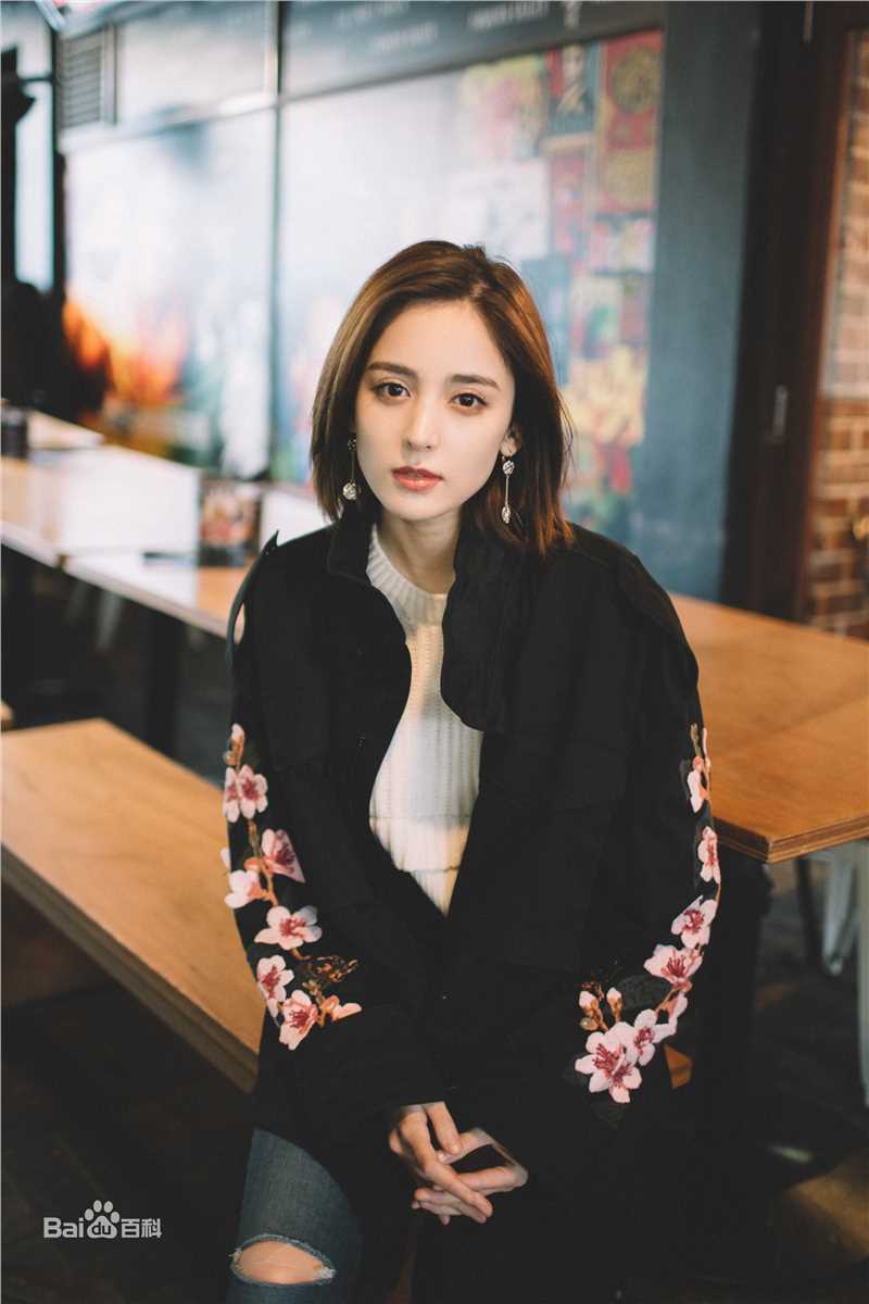 古力娜扎尔·拜合提亚尔(Gulinazhaer Baihetiyaer、Gulnazar)生活壁纸壁纸