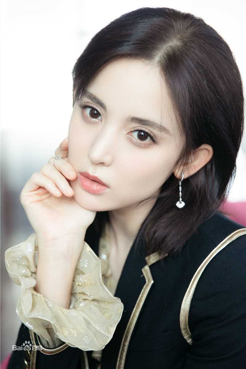 古力娜扎尔·拜合提亚尔(Gulinazhaer Baihetiyaer、Gulnazar)出席活动图片图集