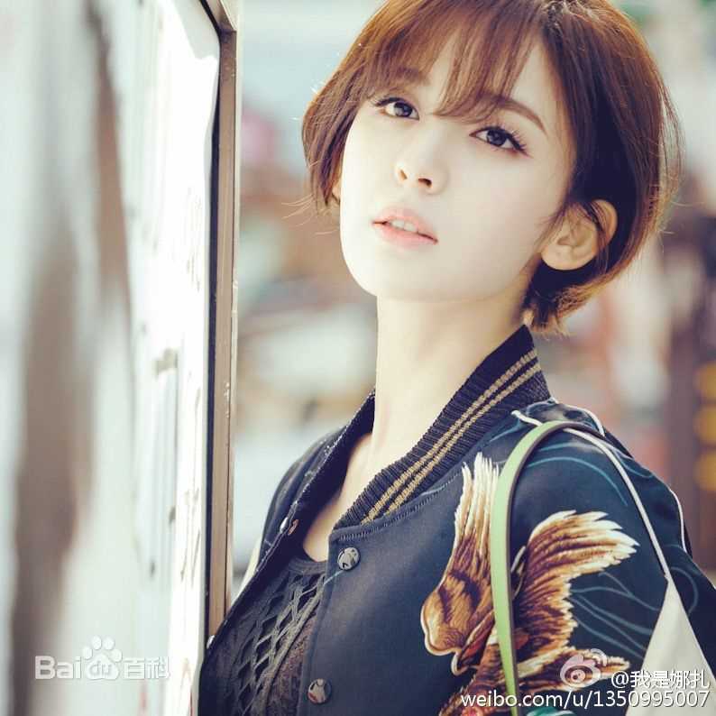 古力娜扎尔·拜合提亚尔(Gulinazhaer Baihetiyaer、Gulnazar)最优质时尚相册