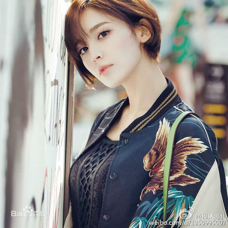 古力娜扎尔·拜合提亚尔(Gulinazhaer Baihetiyaer、Gulnazar)最优质时尚相册