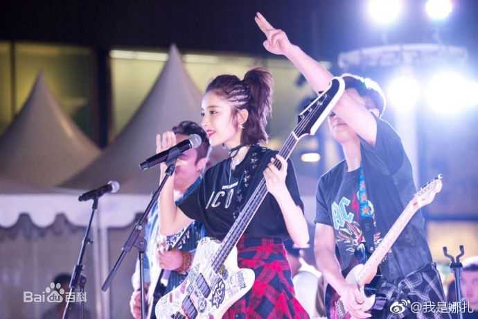 古力娜扎尔·拜合提亚尔(Gulinazhaer Baihetiyaer、Gulnazar)影视最新剧照