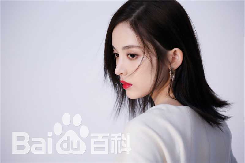 古力娜扎尔·拜合提亚尔(Gulinazhaer Baihetiyaer、Gulnazar)杂志