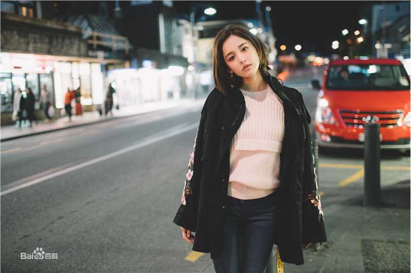 古力娜扎尔·拜合提亚尔(Gulinazhaer Baihetiyaer、Gulnazar)个人生活图片图集