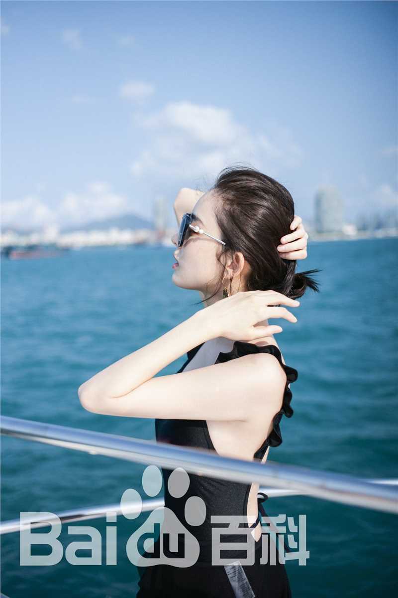 古力娜扎尔·拜合提亚尔(Gulinazhaer Baihetiyaer、Gulnazar)个人生活图片图集