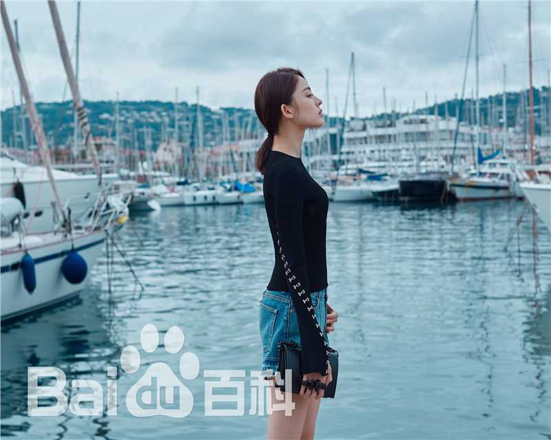 古力娜扎尔·拜合提亚尔(Gulinazhaer Baihetiyaer、Gulnazar)戛纳之旅生活照相册