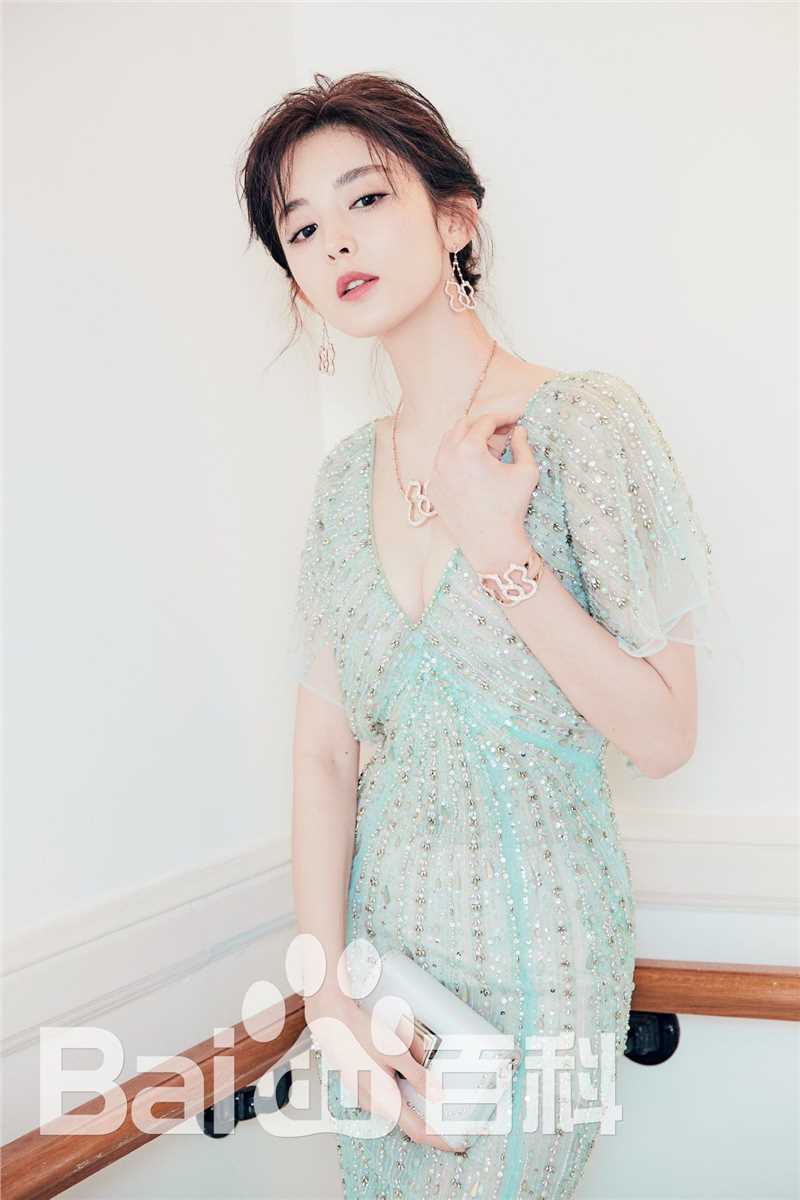 古力娜扎尔·拜合提亚尔(Gulinazhaer Baihetiyaer、Gulnazar)戛纳之旅生活照相册