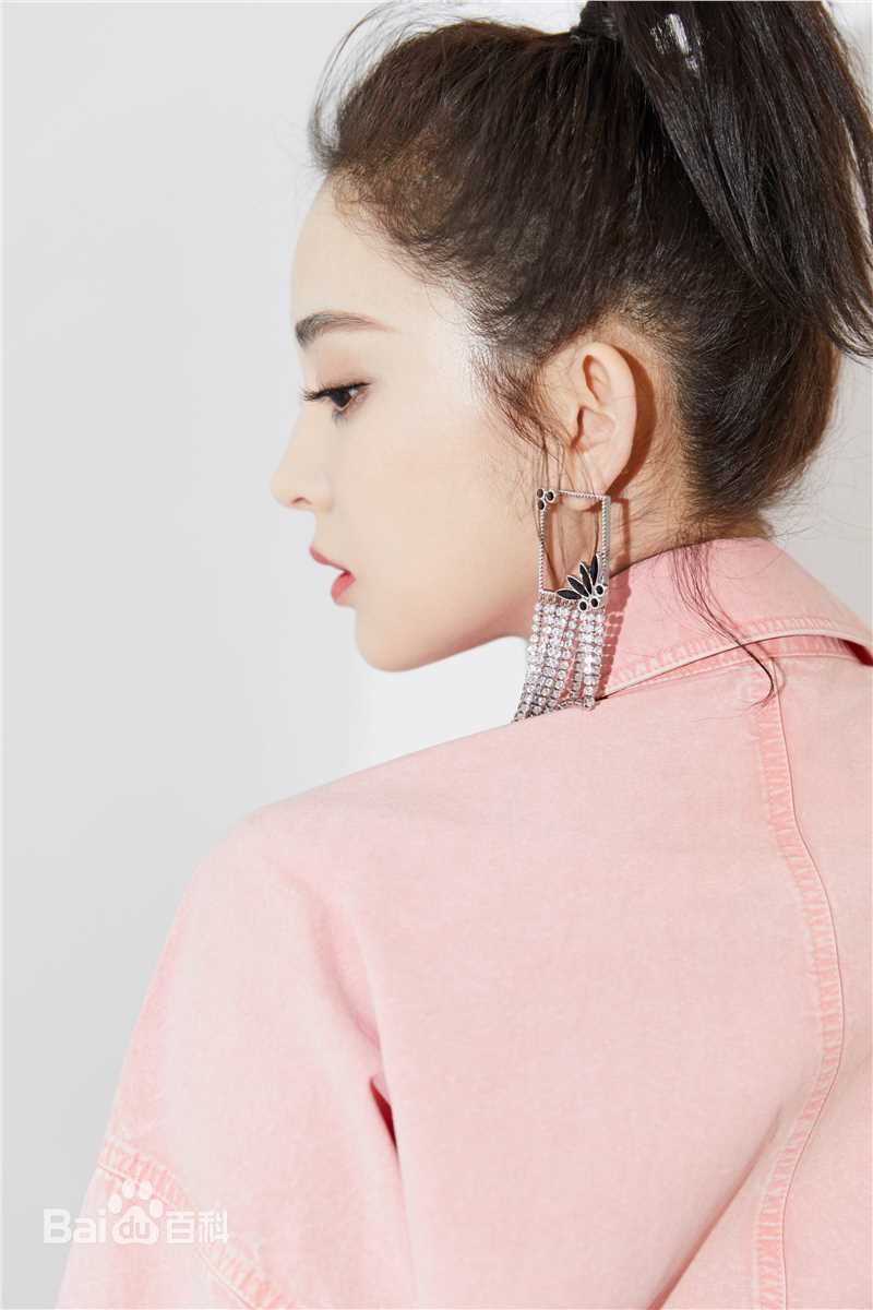 古力娜扎尔·拜合提亚尔(Gulinazhaer Baihetiyaer、Gulnazar)最全综艺壁纸