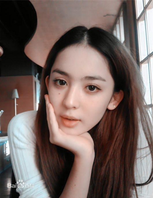 最全古力娜扎尔·拜合提亚尔(Gulinazhaer Baihetiyaer、Gulnazar)精彩图册