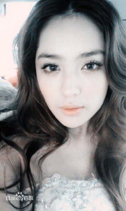 最全古力娜扎尔·拜合提亚尔(Gulinazhaer Baihetiyaer、Gulnazar)精彩图册