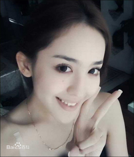 古力娜扎尔·拜合提亚尔(Gulinazhaer Baihetiyaer、Gulnazar)古力娜扎精彩图册