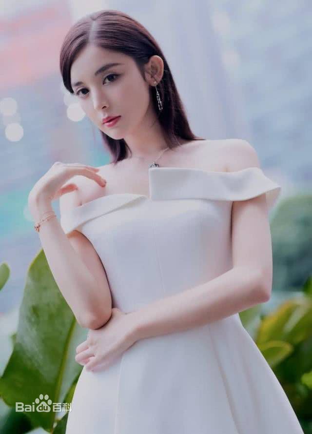 古力娜扎尔·拜合提亚尔(Gulinazhaer Baihetiyaer、Gulnazar)概述图册前后照片