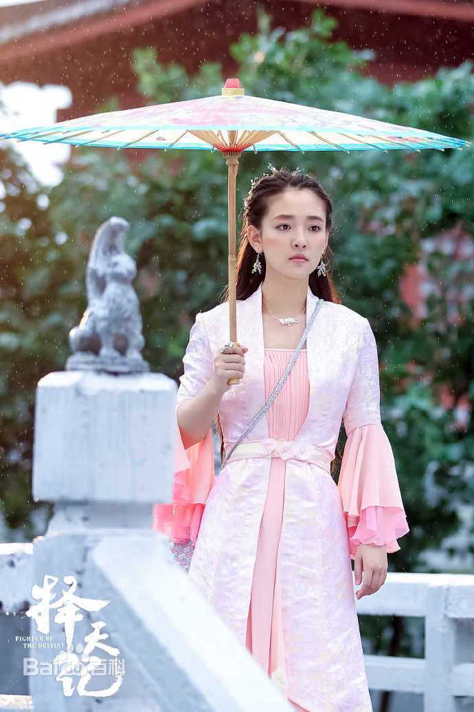 最新吴倩(Janice)在《择天记》饰演白落衡中的壁纸