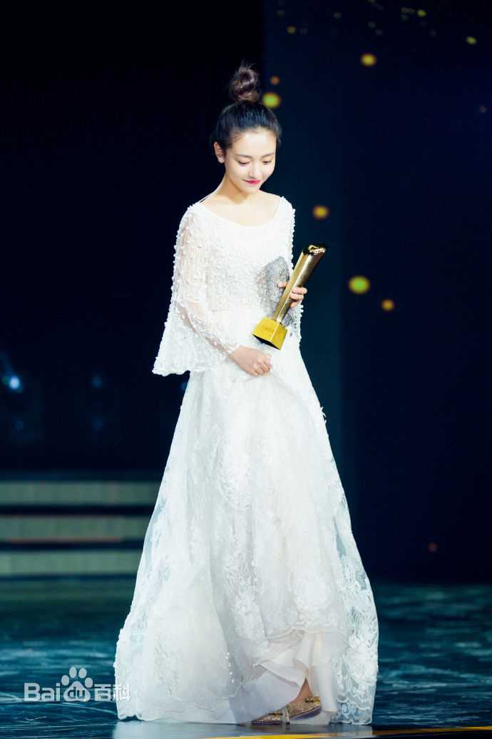 吴倩(Janice)第三届中国电视好演员壁纸壁纸