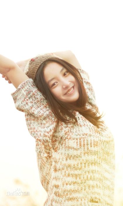 吴倩(Janice)早年美图素颜照壁纸