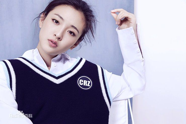 吴倩(Janice)演绎校园风前后照片