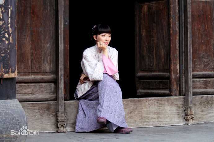 陈数在《铁梨花》铁梨花中的