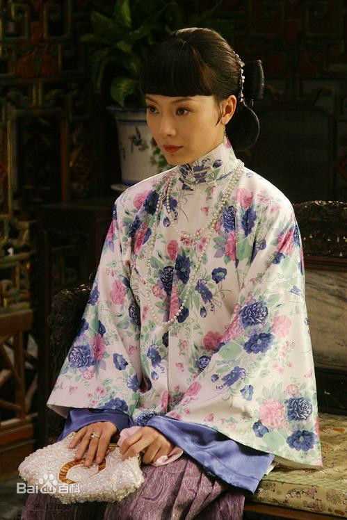 陈数在《铁梨花》铁梨花中的