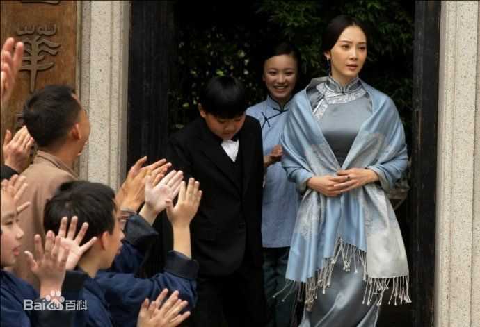 陈数将军饰演沈红玉生活照