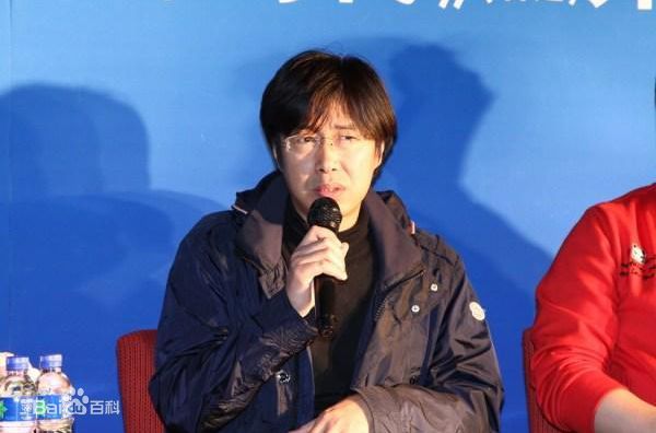 最新余淳性感图片