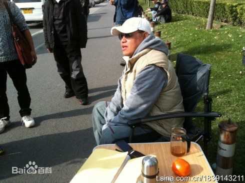 姜凯阳导演工作照性感图片图集