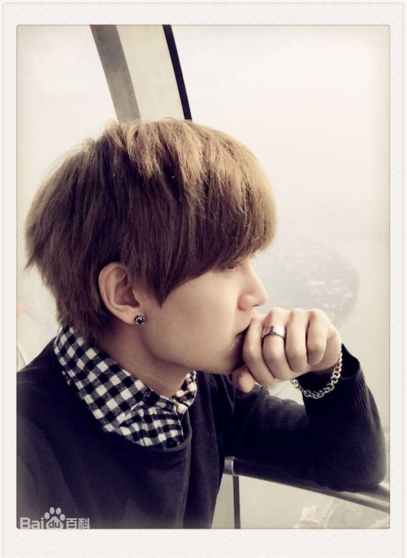 任嘉伦(Allen)性感图片图集