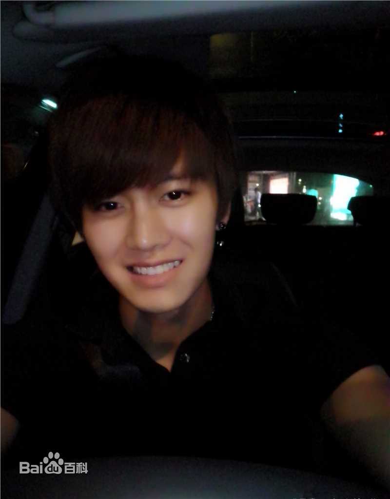 任嘉伦(Allen)性感图片图集