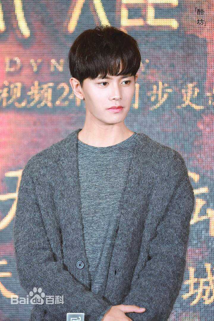 任嘉伦(Allen)活动宣传素颜照相册