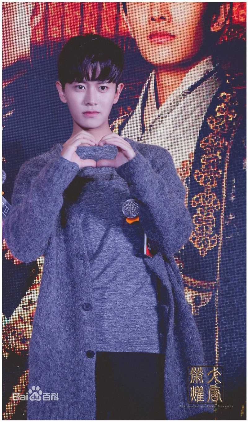 任嘉伦(Allen)活动宣传素颜照相册