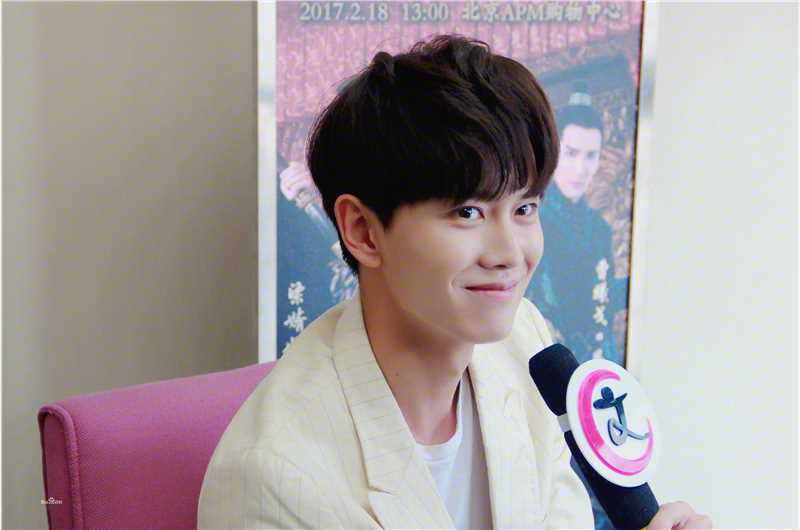 任嘉伦(Allen)活动宣传素颜照相册