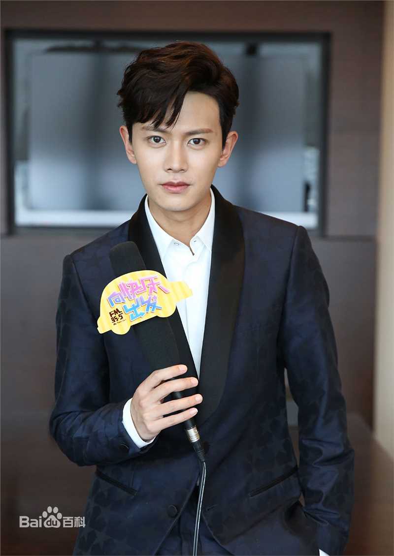 任嘉伦(Allen)活动宣传素颜照相册