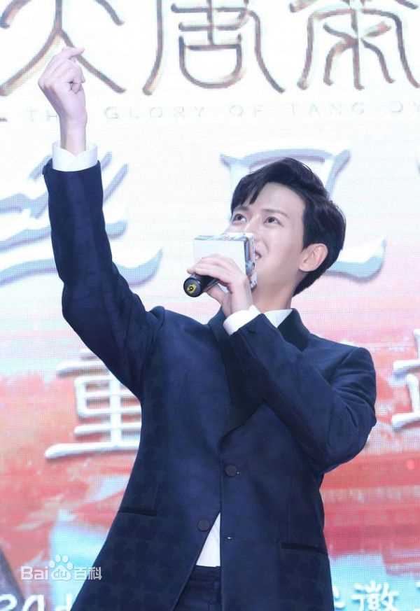 任嘉伦(Allen)活动宣传素颜照相册