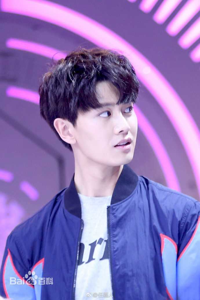 任嘉伦(Allen)快乐大本营素颜照相册