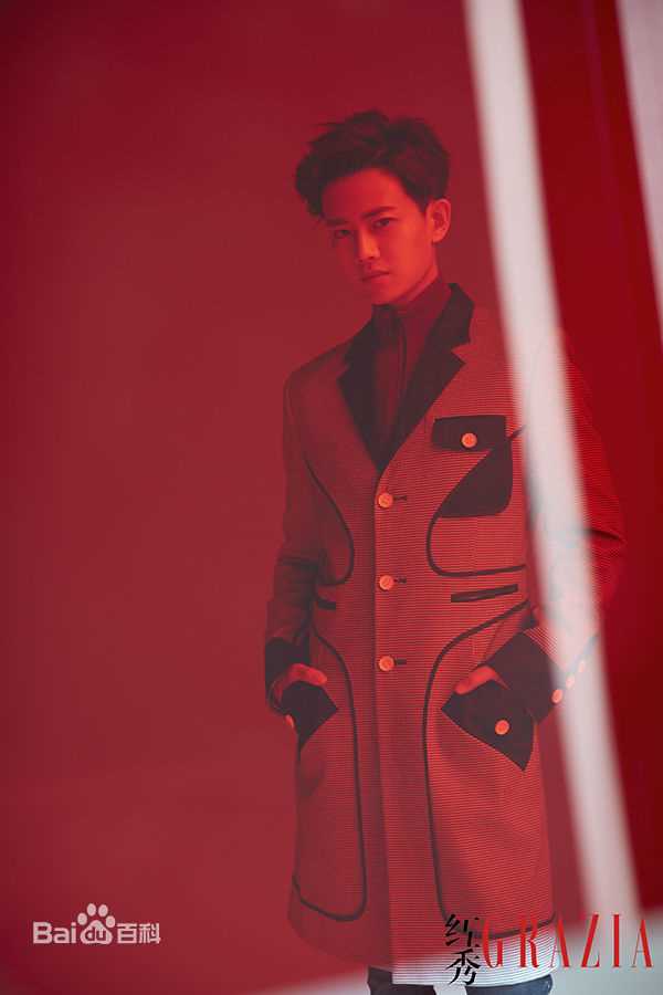 任嘉伦(Allen)红秀素颜照相册