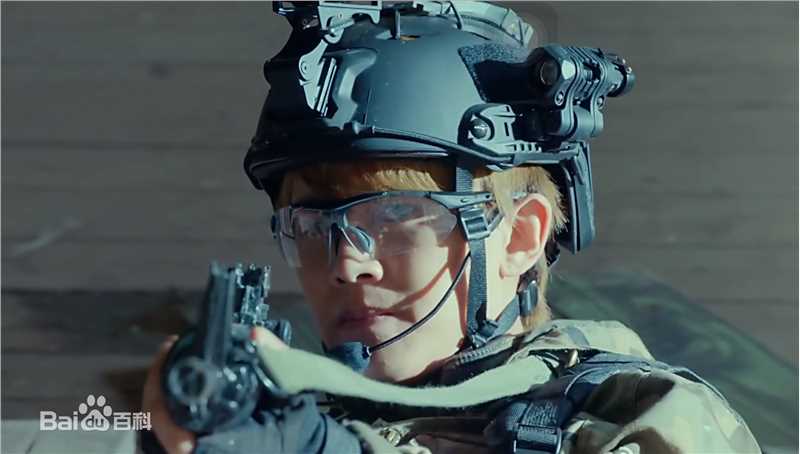 任嘉伦(Allen)在《美人为馅》饰张慕涵中的