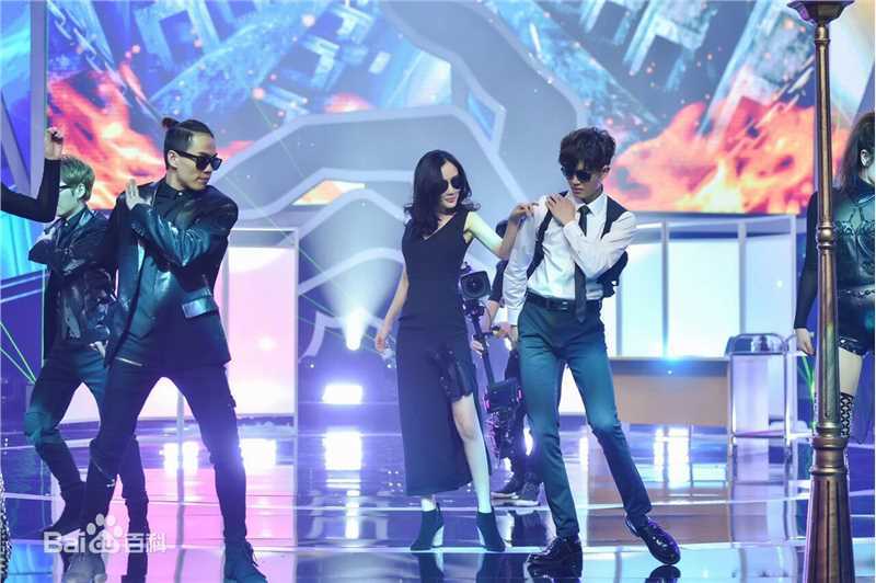 任嘉伦(Allen)王牌对王牌前后照片